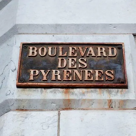 Come à La Maison Au Bd Des Pyrénées Garage Inclus Appartamento *